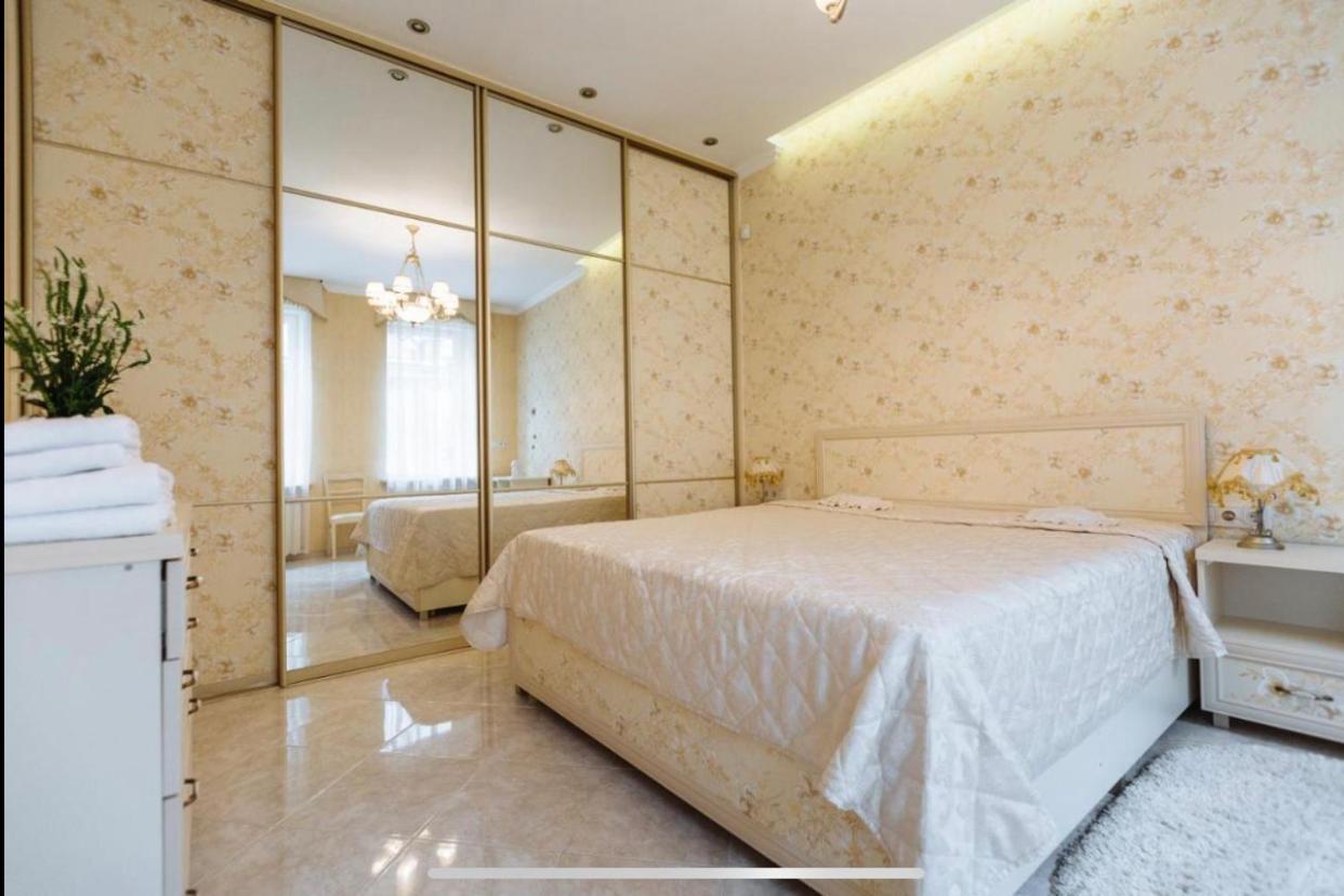 Central Lviv House Екстер'єр фото